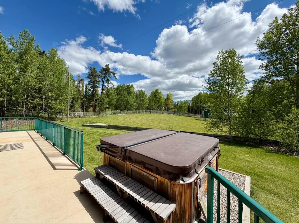 5544 Township Road 302 Rural Mountain View County AB T0M 0R0