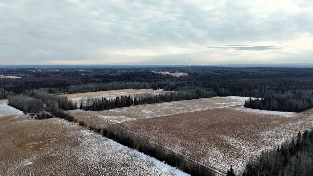 NW-4-54 -17-W5 Rural Yellowhead County AB T7E 3M4