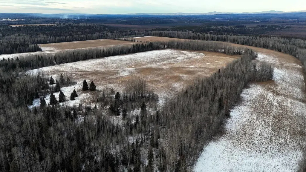 NW-4-54 -17-W5 Rural Yellowhead County AB T7E 3M4