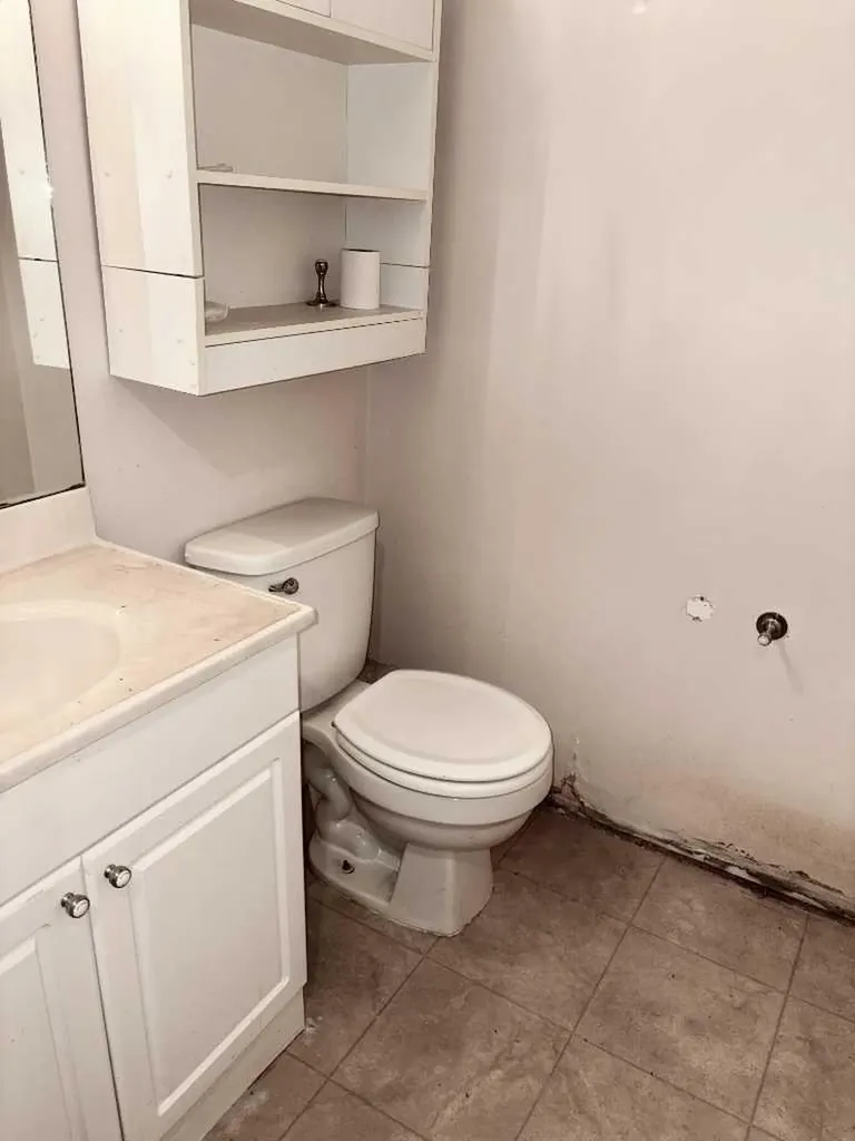 5019 51 Street Mannville AB T0B 2W0