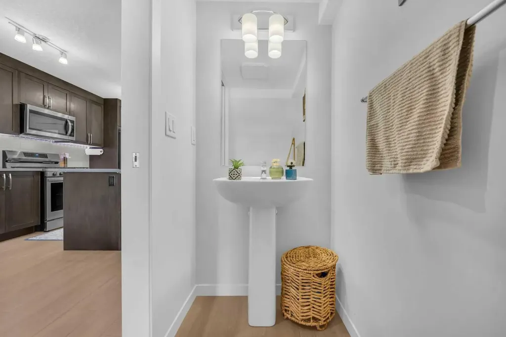 474 Seton Circle SE Calgary AB T3M 3P6