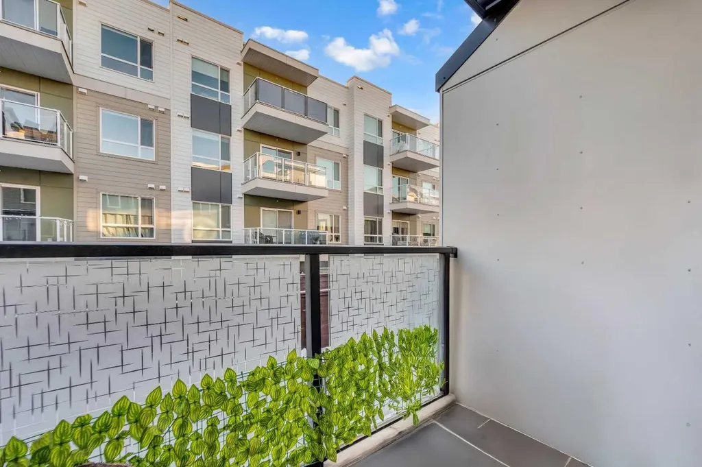 474 Seton Circle SE Calgary AB T3M 3P6