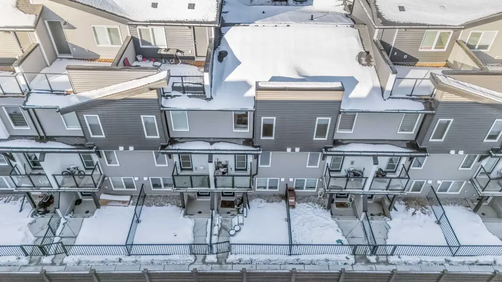 474 Seton Circle SE Calgary AB T3M 3P6