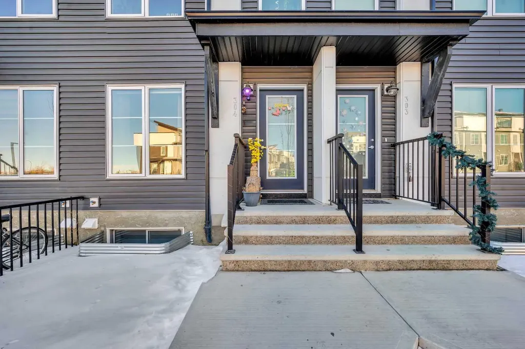 474 Seton Circle SE Calgary AB T3M 3P6