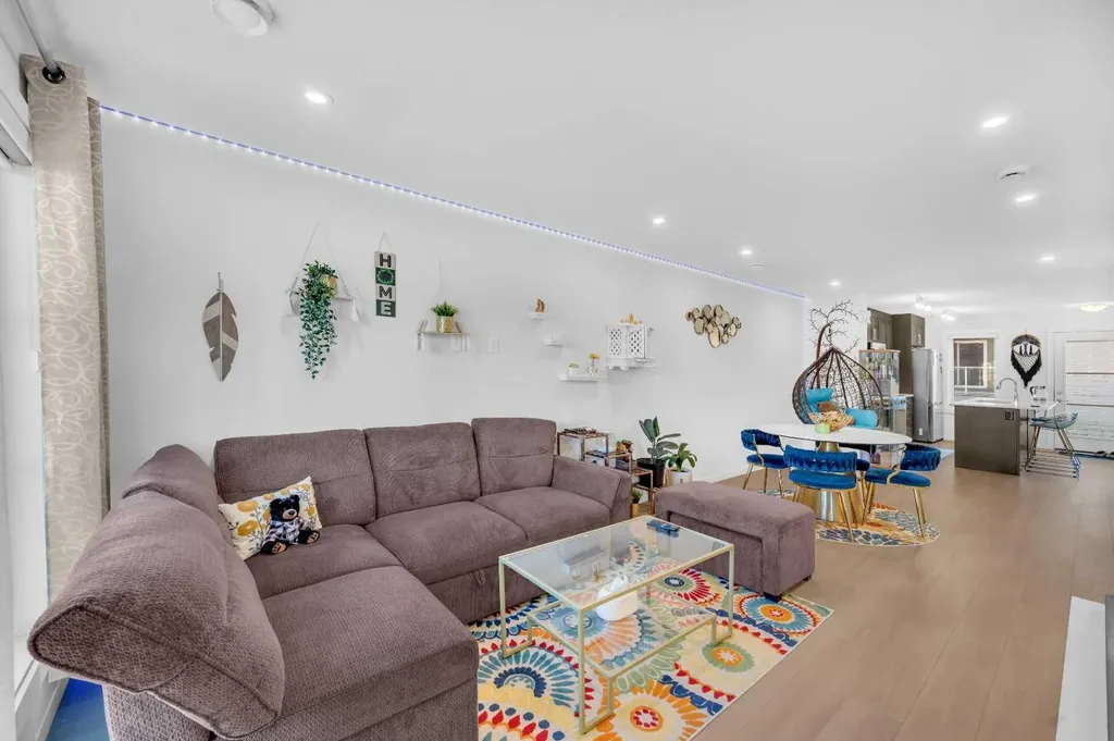 474 Seton Circle SE Calgary AB T3M 3P6