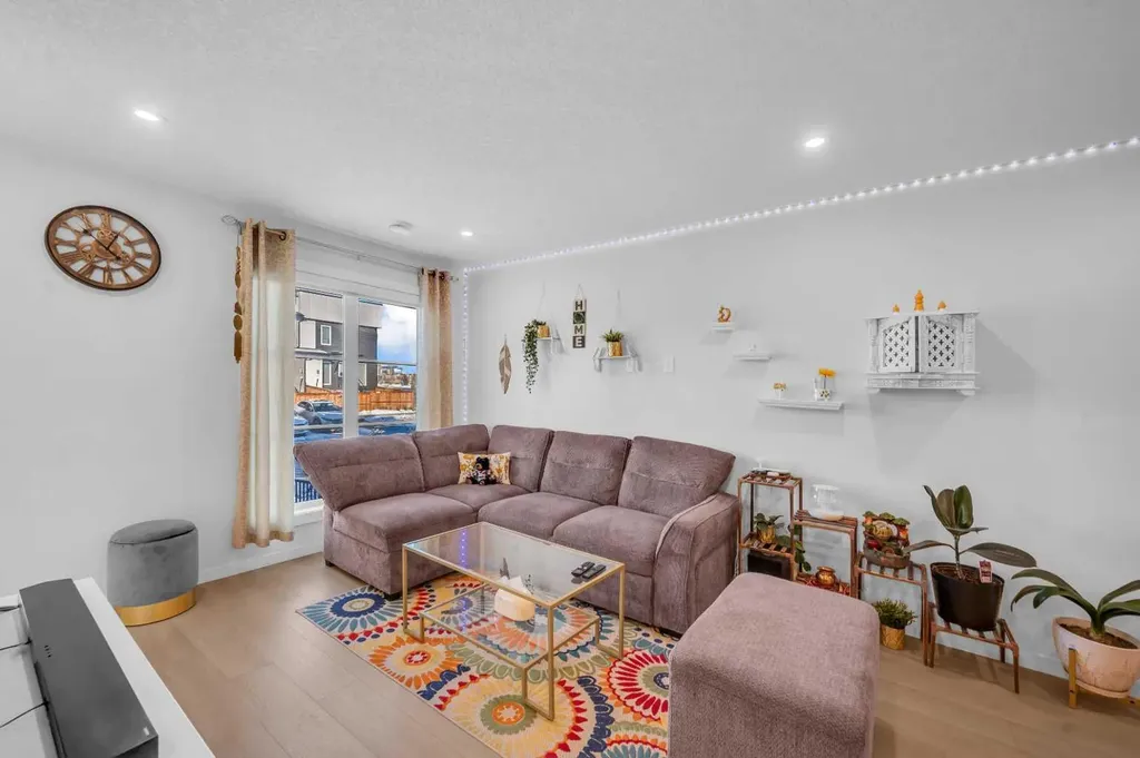 474 Seton Circle SE Calgary AB T3M 3P6