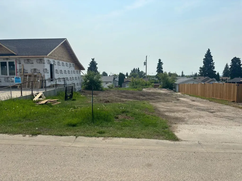 11209 108 Avenue Fairview AB T0H 1L0