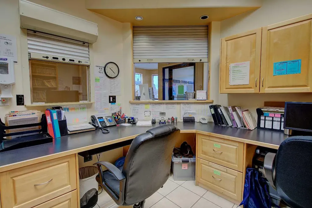5021 Parkwood Road Blackfalds AB T0M 0J0