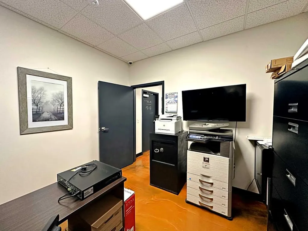 9904 Franklin Avenue Fort Mcmurray AB T9H 2K5