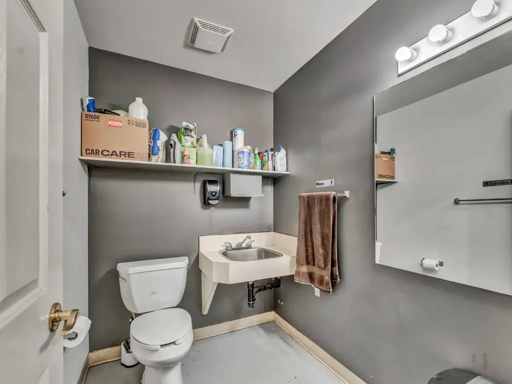 97 South West Drive SW Medicine Hat AB T1B 4J6