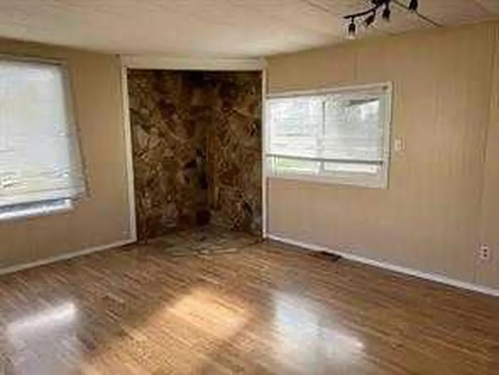 502 Kaybob Drive Fox Creek AB T0H1P0