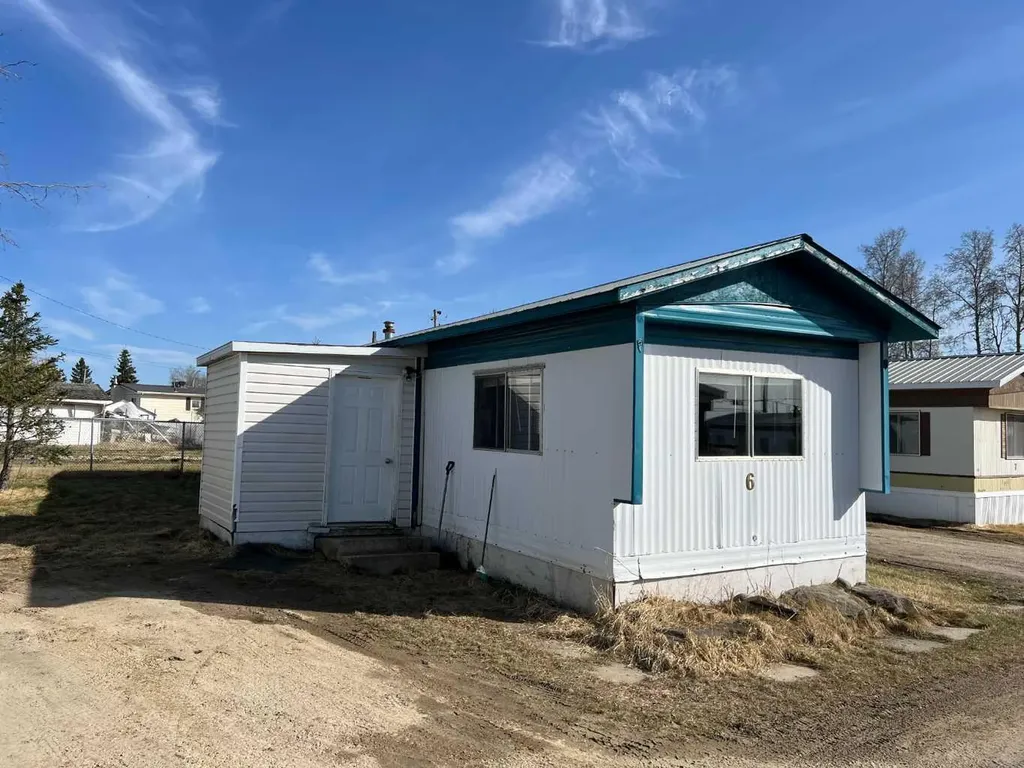 502 Kaybob Drive Fox Creek AB T0H1P0