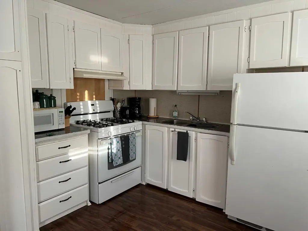 502 Kaybob Drive Fox Creek AB T0H1P0