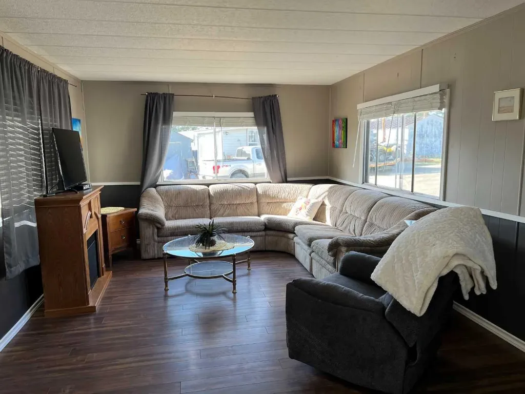 502 Kaybob Drive Fox Creek AB T0H1P0