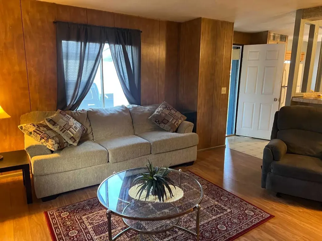 502 Kaybob Drive Fox Creek AB T0H1P0