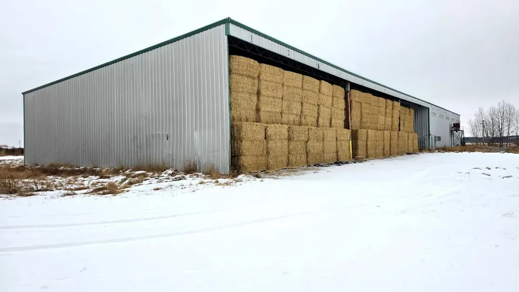 1041 Highway 54 Highway Rural Red Deer County AB T4G 0H6