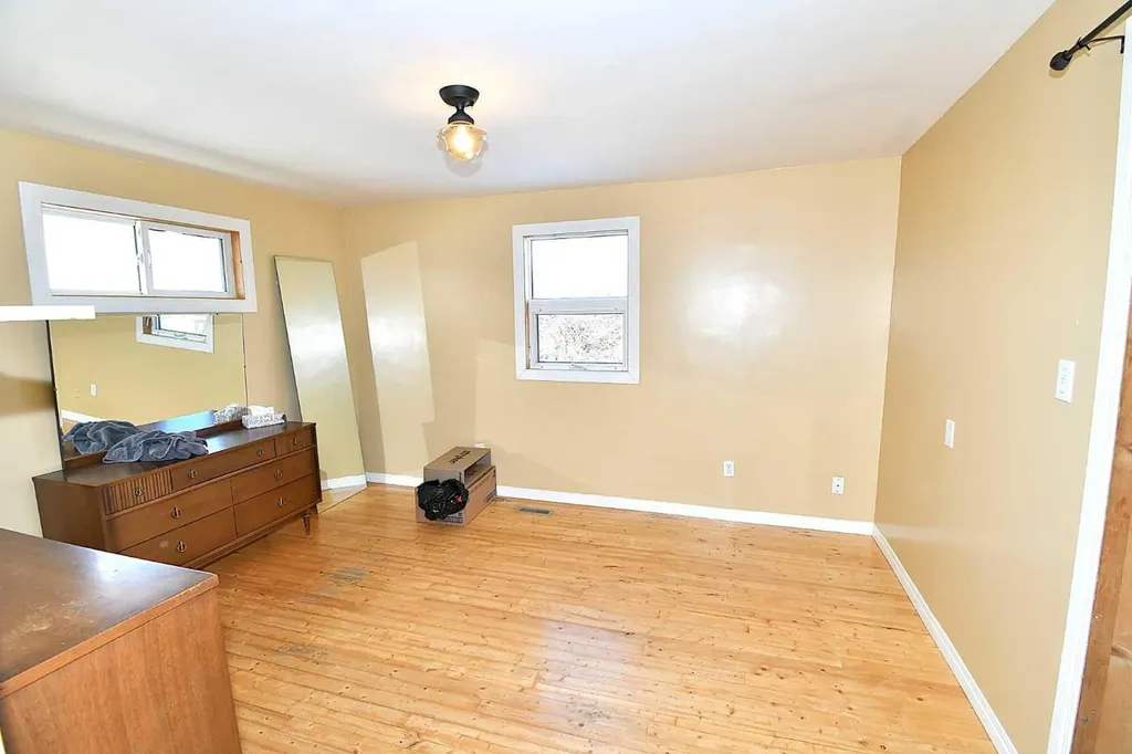 135 21 Street Fort Macleod AB T0L 0Z0