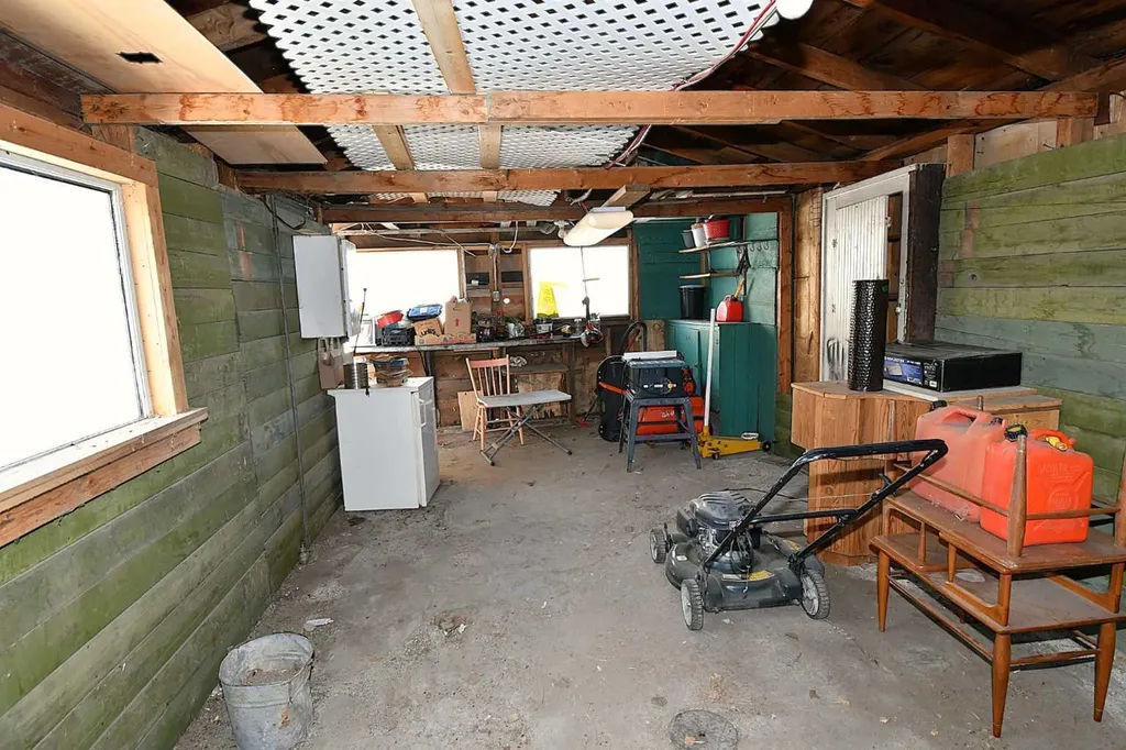 135 21 Street Fort Macleod AB T0L 0Z0