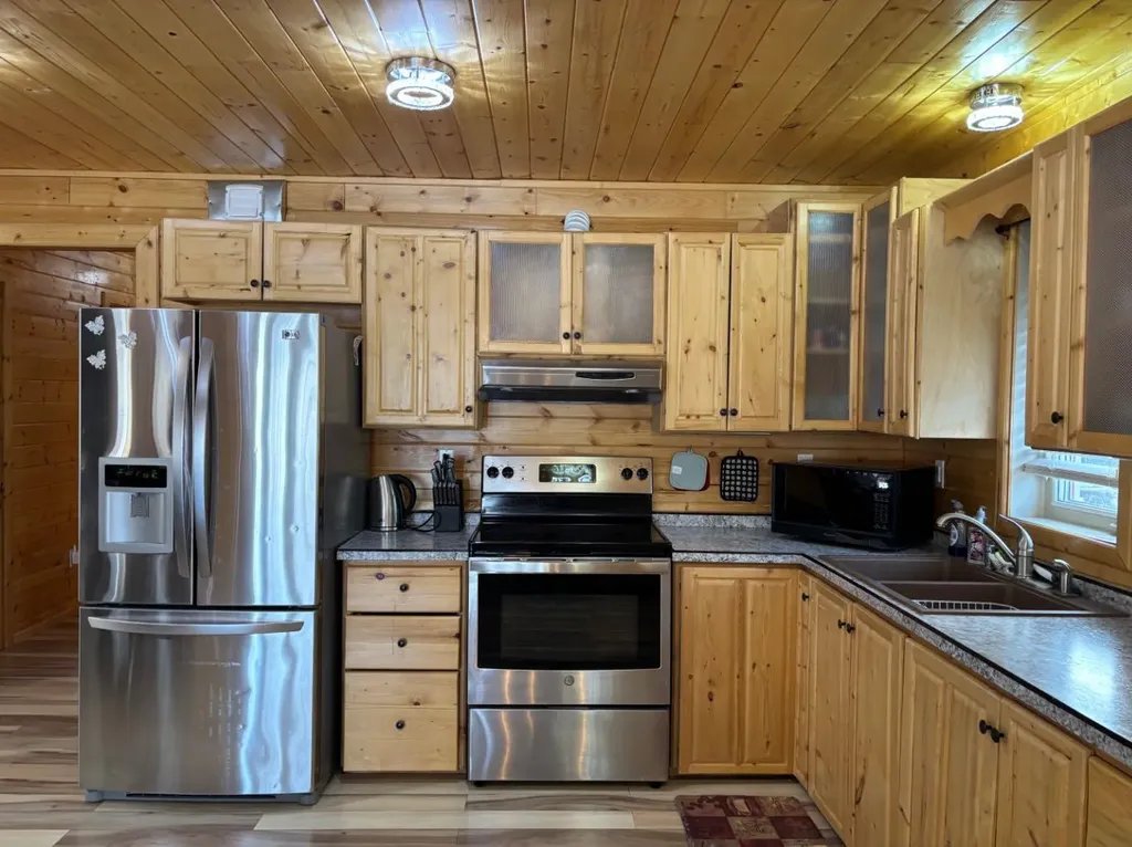 26 Mount Vista Drive Hill Spring AB T0K 1E0