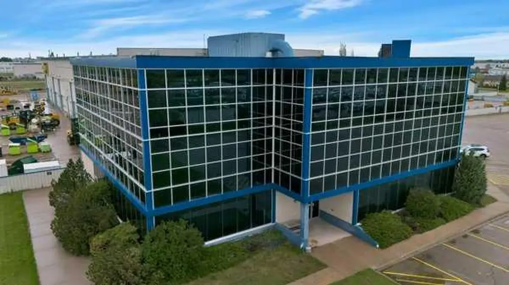 7550 Edgar Industrial Drive Red Deer AB T4P 3L2