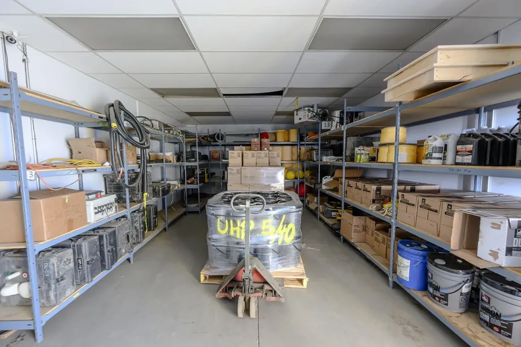 10211 97 Avenue Clairmont AB T8X 0M6