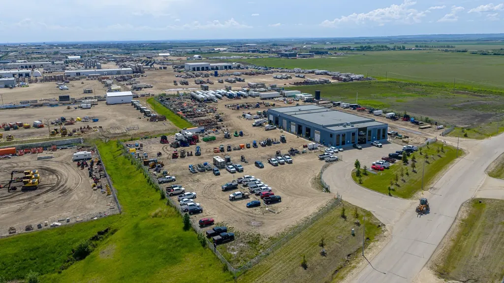 10211 97 Avenue Clairmont AB T8X 0M6