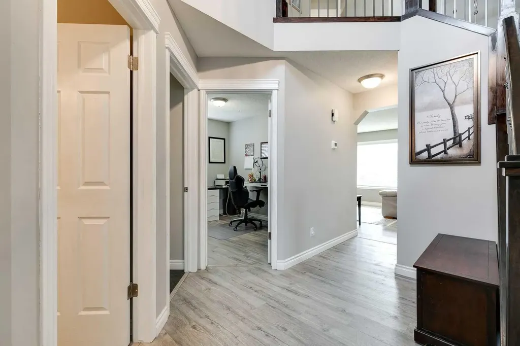 274 Mt Assiniboine Place SE Calgary AB T2Z 2N5