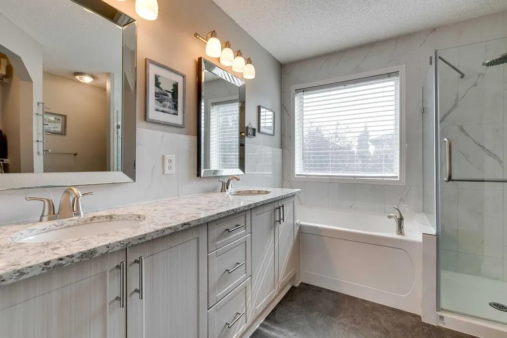 274 Mt Assiniboine Place SE Calgary AB T2Z 2N5