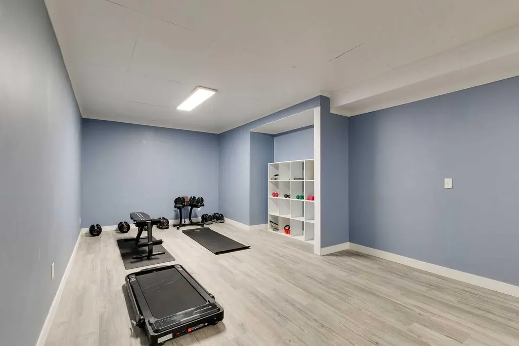 274 Mt Assiniboine Place SE Calgary AB T2Z 2N5