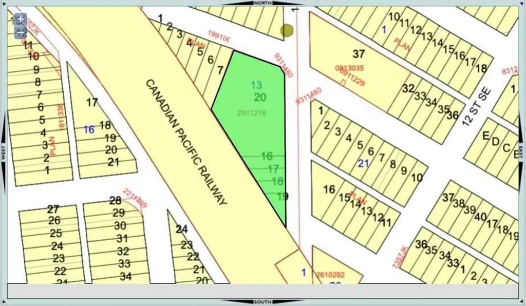 1015 11 Street SE Calgary AB T2T 2T2