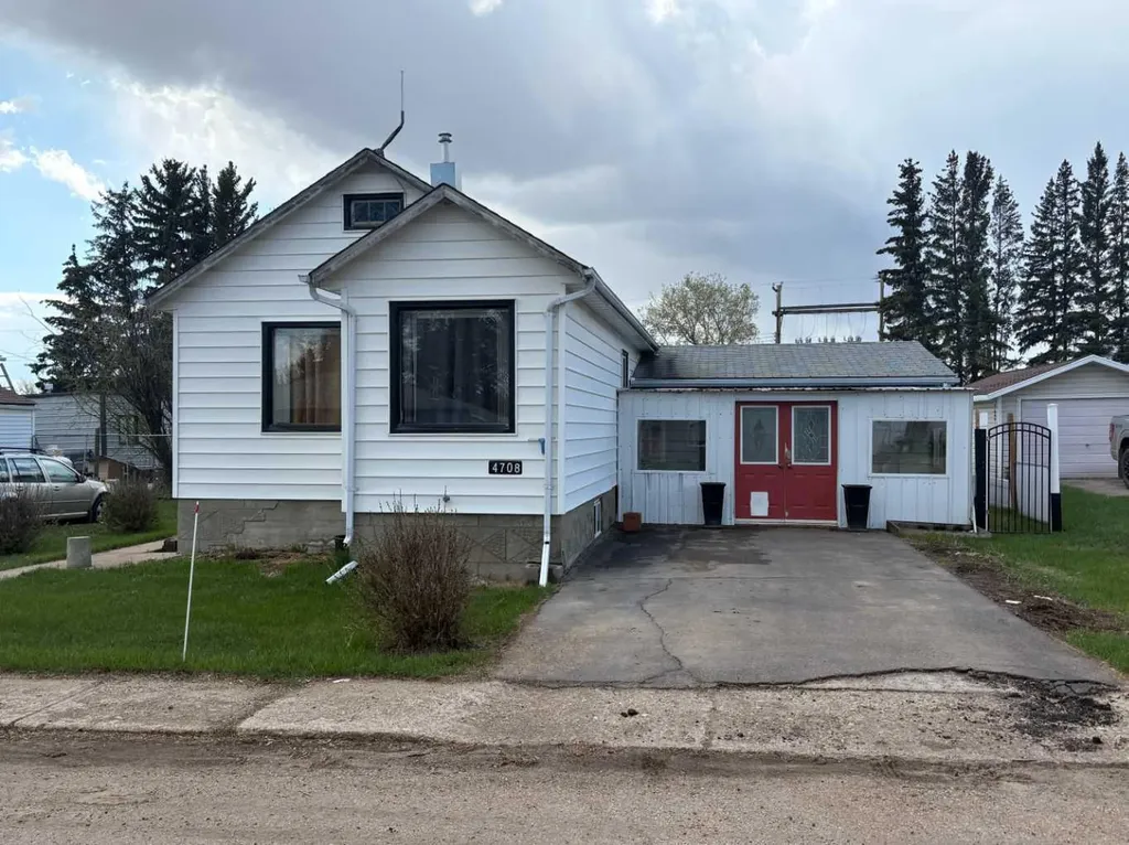 4708 50 Street Myrnam AB T0B 3K0