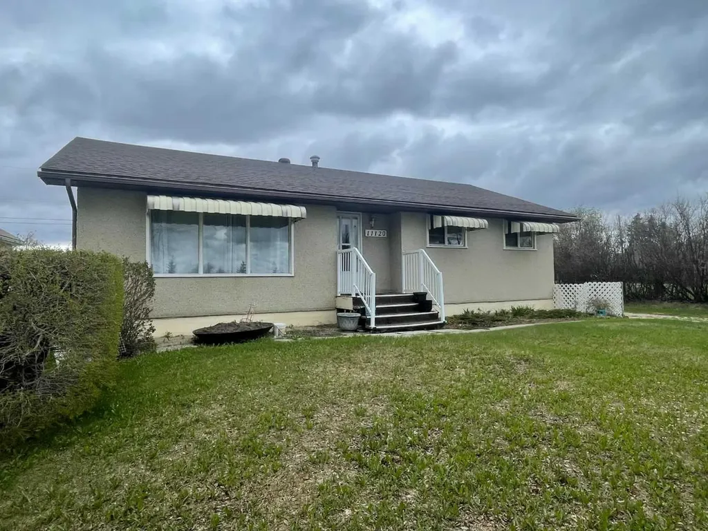 11120 105 Avenue Fairview AB T0H1L0