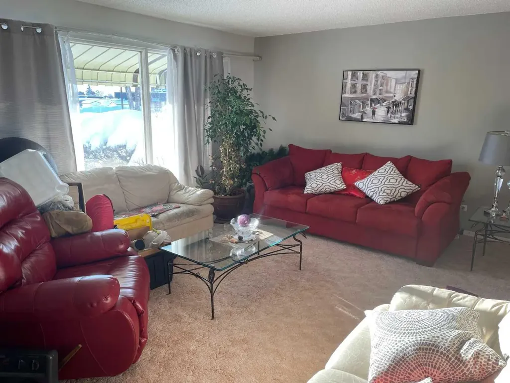 11120 105 Avenue Fairview AB T0H1L0