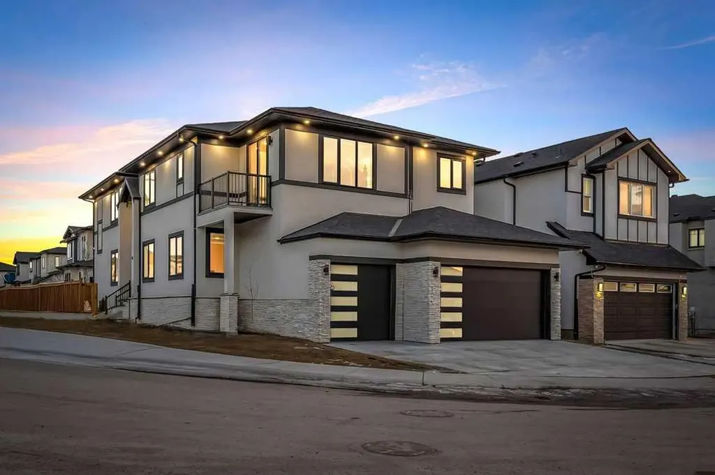 95 Saddlepeace Way NE Calgary AB T3J2J5