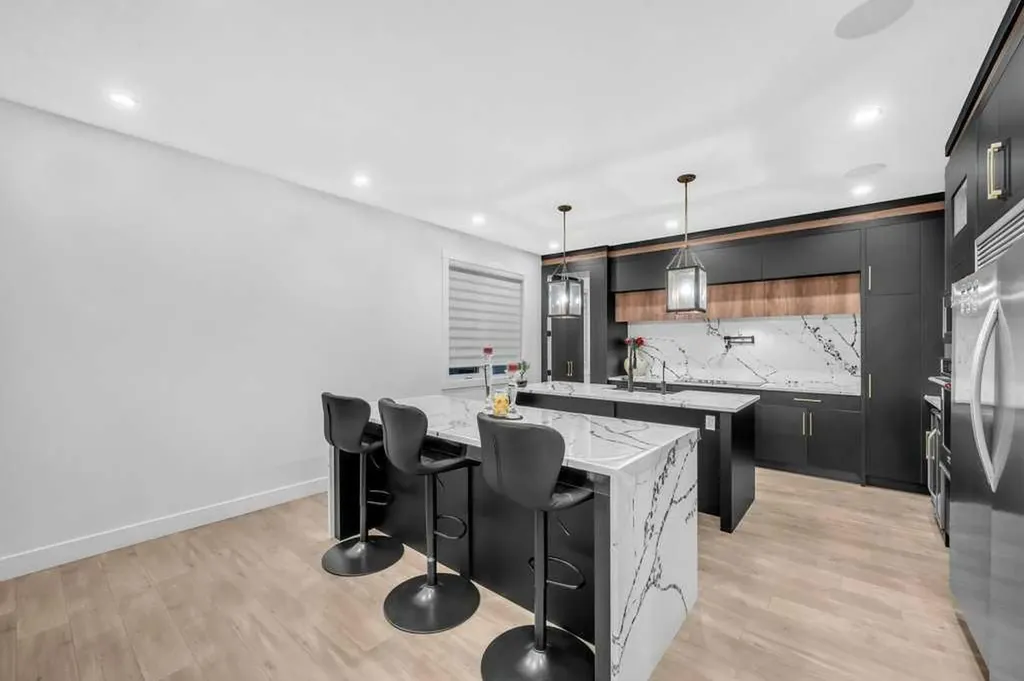 95 Saddlepeace Way NE Calgary AB T3J2J5