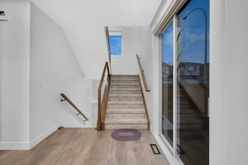 95 Saddlepeace Way NE Calgary AB T3J2J5