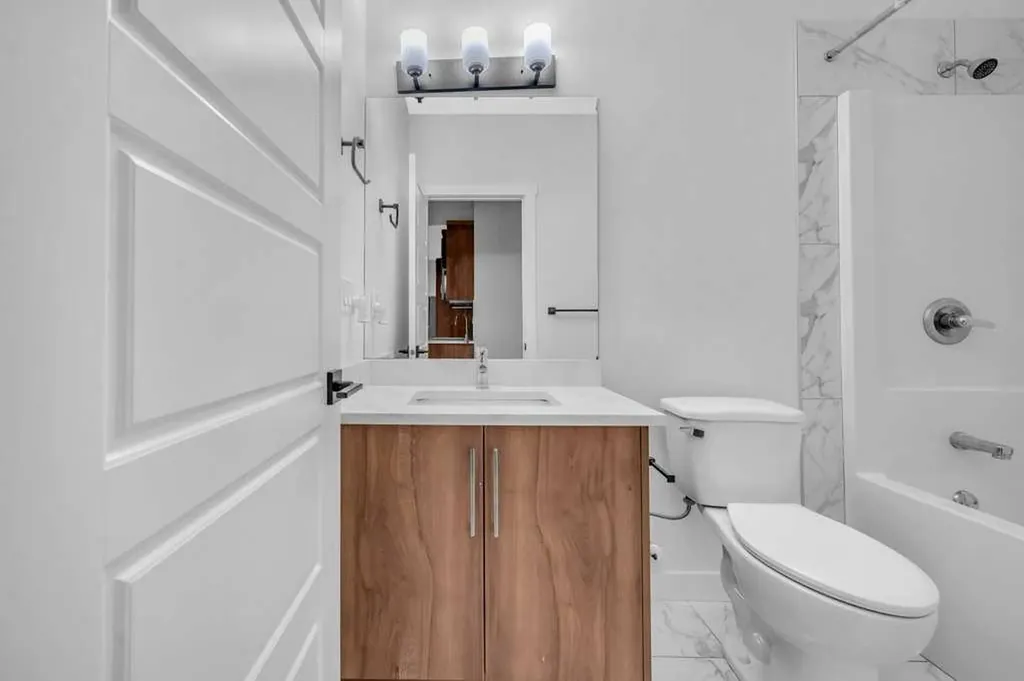 95 Saddlepeace Way NE Calgary AB T3J2J5