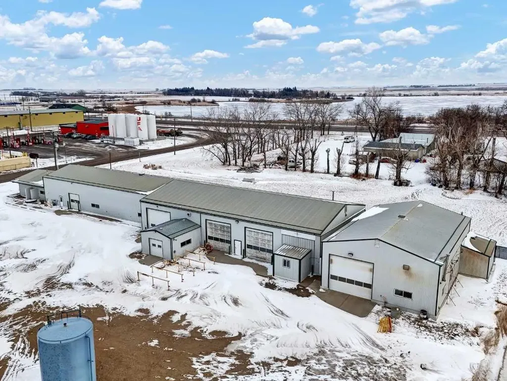 191056 Highway 873 Rural Newell County Of AB T1R1B6