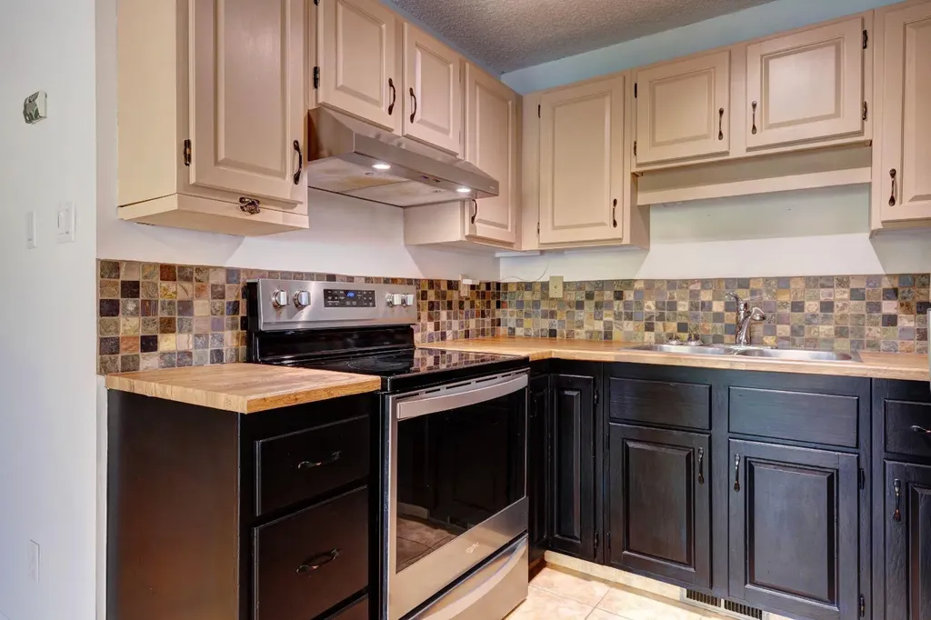 200 Three Sisters Drive Canmore AB T1W 2M1