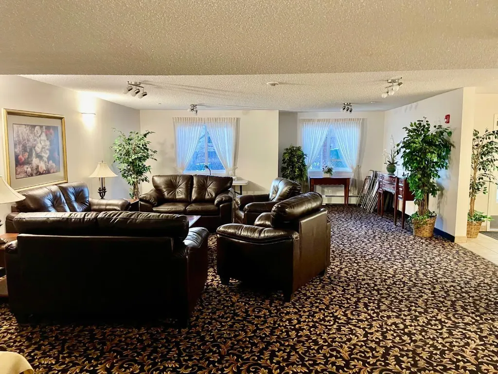 928 Arbour Lake Road NW Calgary AB T3G5T2