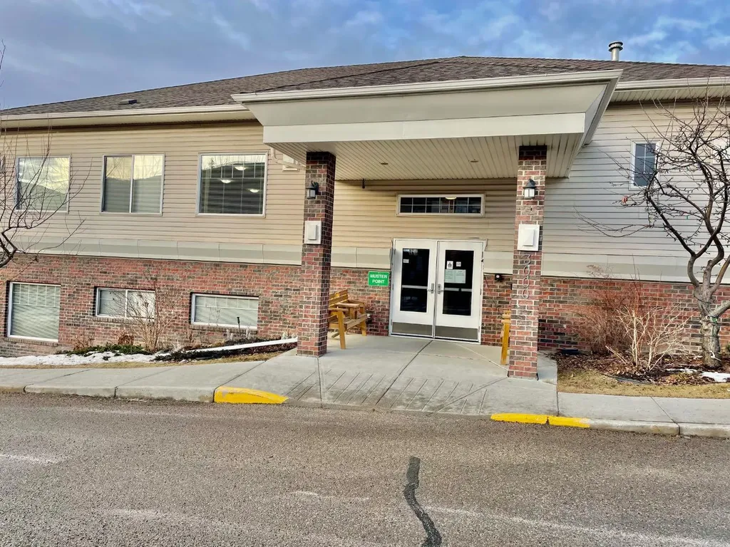 928 Arbour Lake Road NW Calgary AB T3G5T2