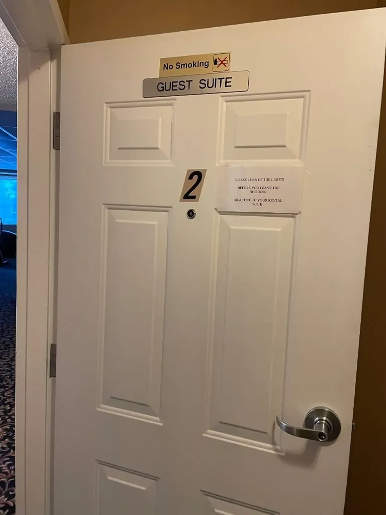928 Arbour Lake Road NW Calgary AB T3G5T2