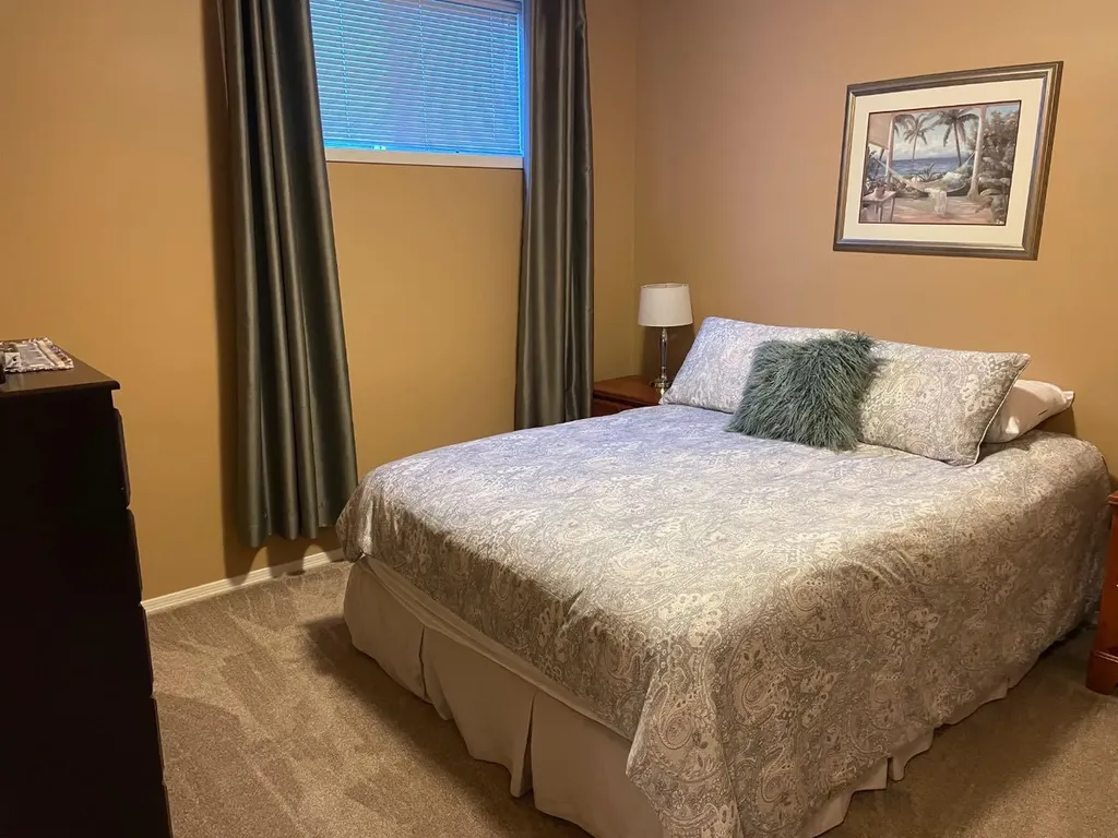 928 Arbour Lake Road NW Calgary AB T3G5T2