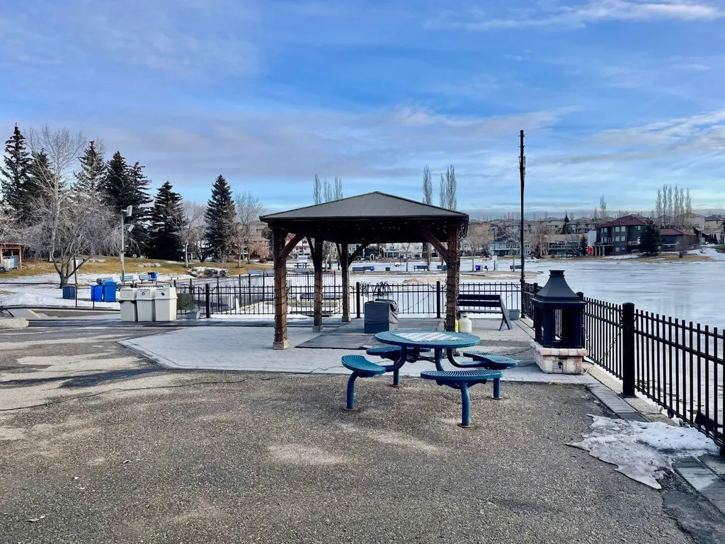 928 Arbour Lake Road NW Calgary AB T3G5T2