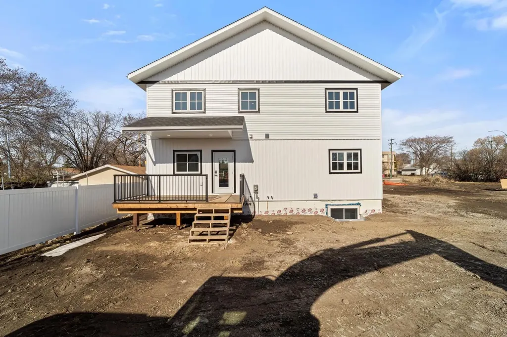 4907 53 Street Camrose AB T4V 1Z1