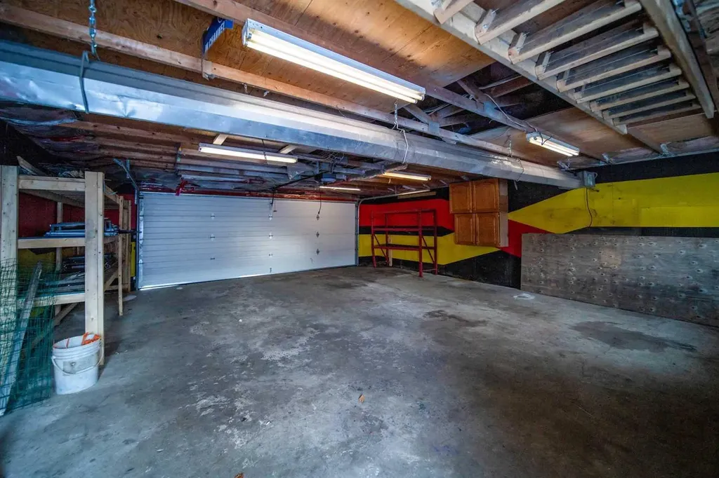 226 5 Avenue Wainwright AB T9W 1A8