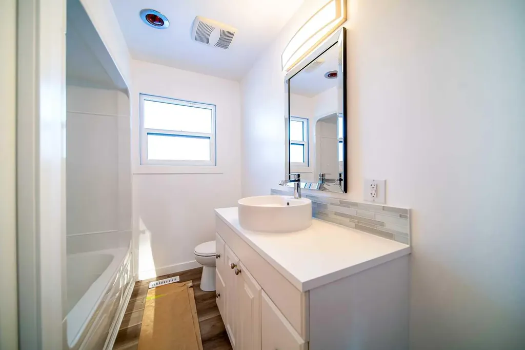 226 5 Avenue Wainwright AB T9W 1A8