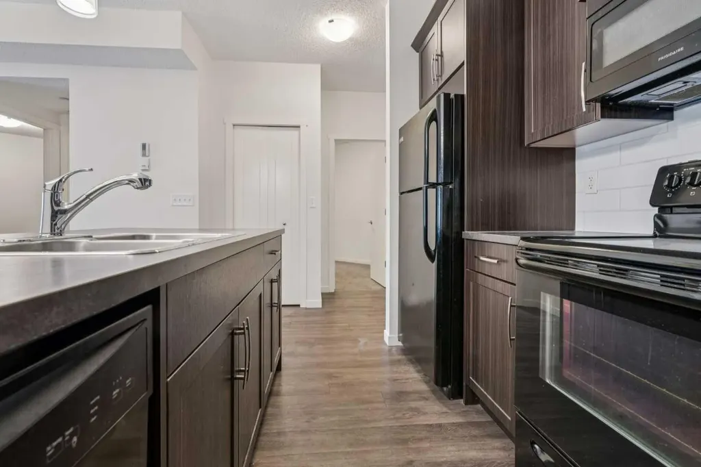 101 Sunset Drive Cochrane AB T4C 0W7