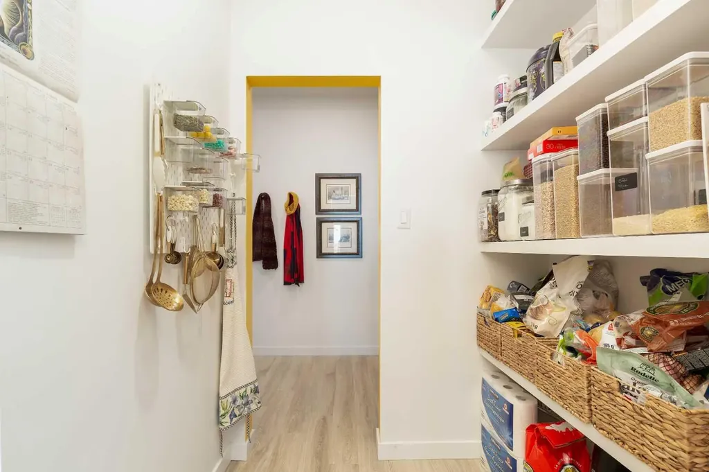 308 Grassland Boulevard W Lethbridge AB T1J 5V1