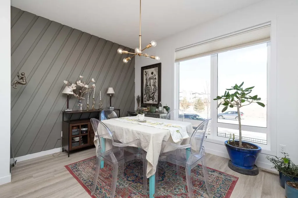 308 Grassland Boulevard W Lethbridge AB T1J 5V1